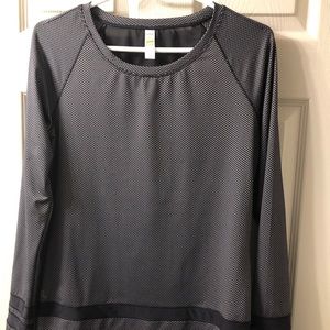 Lole Long sleeve mesh Top